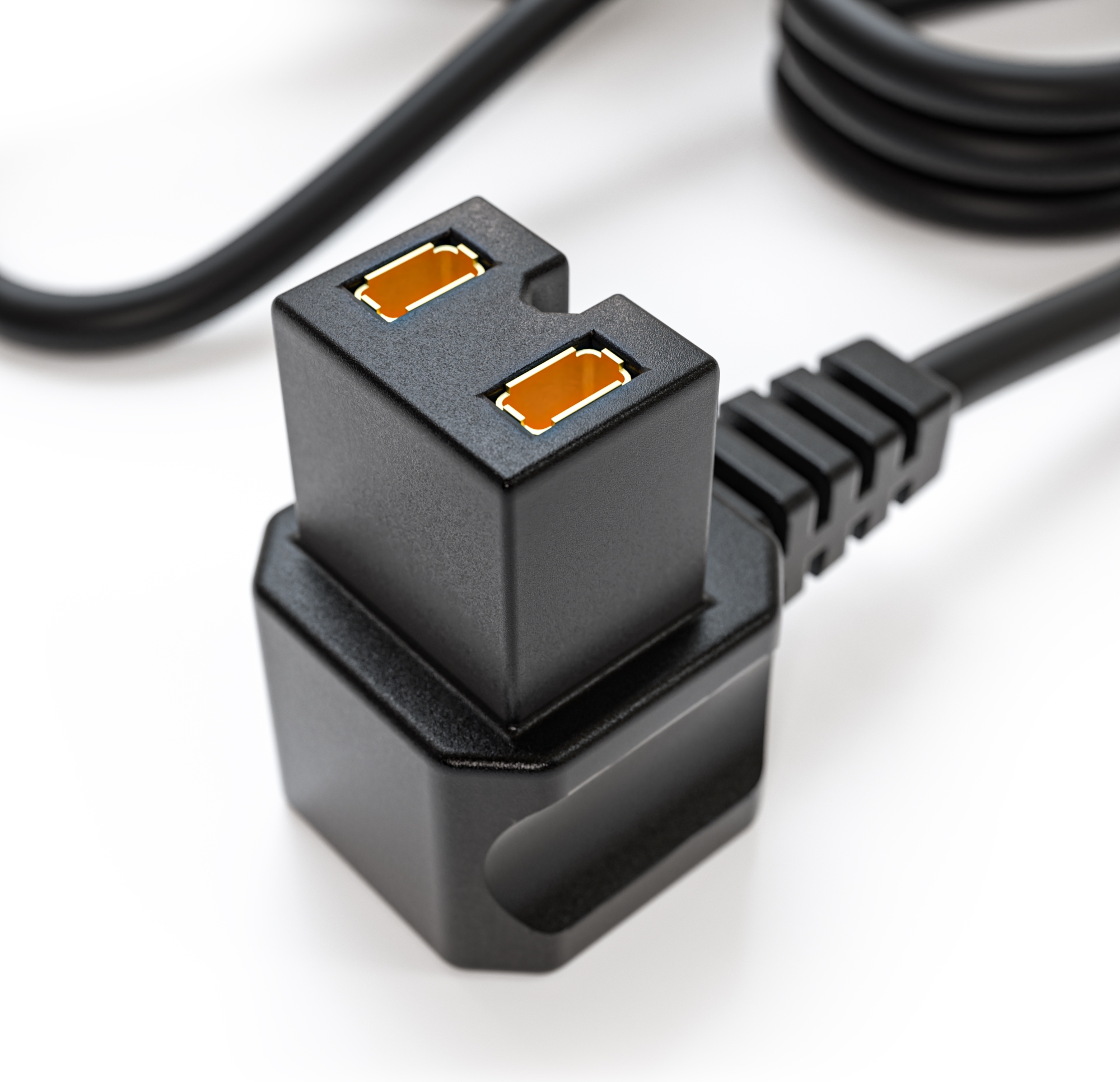 go-solid-oplader-12v-geschikt-voor-dometic-koelkast-4-2